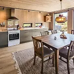 4 Bedroom In Vinje * Oyfjell