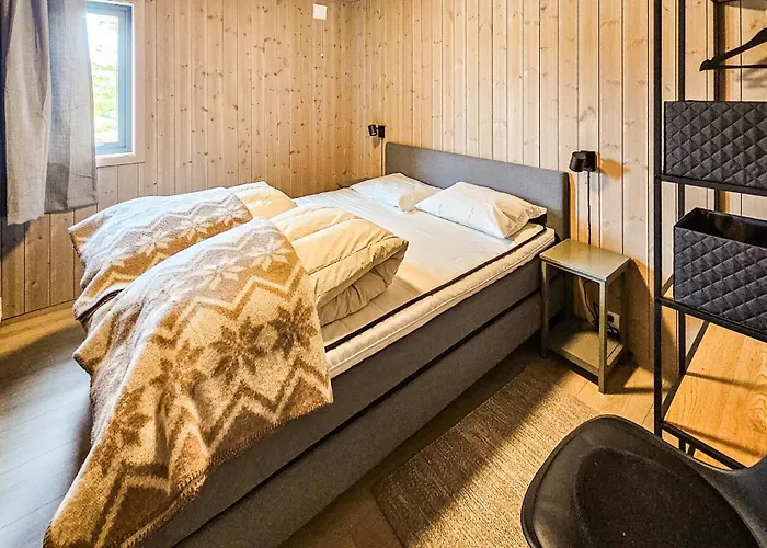 4 Bedroom In Vinje Vakantiehuis *