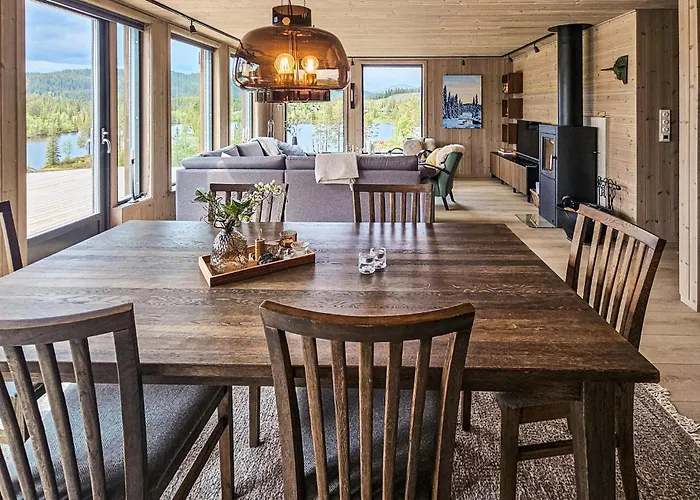 4 Bedroom In Vinje Vakantiehuis